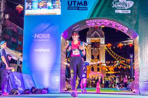 BIB: 5577
                            <button type="button" onclick="openModal(21813116)" class="btn btn-primary btn-sm float-right btn-popup" data-toggle="modal" data-target=".modal-high-quality">
                        <i class="fas fa-shopping-cart"></i> Add to Cart
                    </button>
                                            <button type="button" onclick="isThisMe(21813116, true)" class="btn btn-success btn-sm float-right btn-popup btn-isme hidden" data-toggle="tooltip" data-placement="bottom" title="นี่คือรูปของคุณใช่ไหม คลิกที่นี่เพื่อเอาเข้าอัลบั้ม">
                        <i class="fas fa-plus"></i> Add to album
                    </button>
                    <button type="button" onclick="isThisMe(21813116, false)" class="btn btn-warning btn-sm float-right btn-popup btn-isnotme hidden">
                        <i class="fas fa-ban"></i> Remove from album
                    </button>